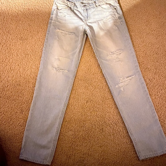 Hollister Light Washed Pin Striped Destroyed Jeans - Picture 5 of 7